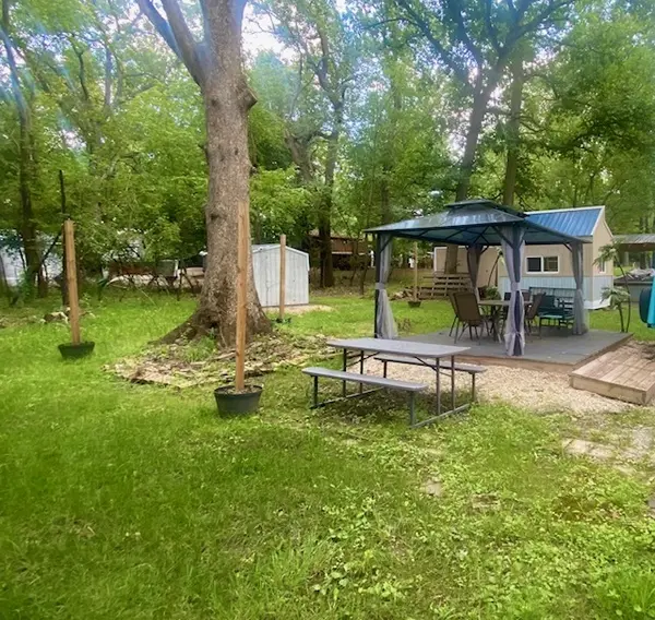 2/141&142 Woodhaven, Sublette, IL 61367