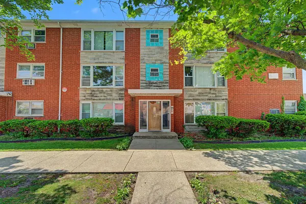 801 E 87th PL #2a, Chicago, IL 60619