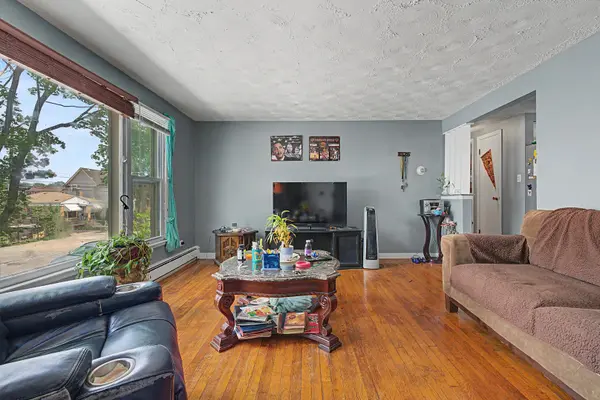 801 E 87th PL #2a, Chicago, IL 60619