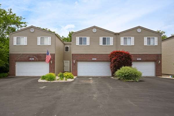 16623 Willow Walk DR, Lockport, IL 60441