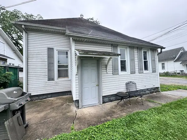 620 E Noleman ST, Centralia, IL 62801