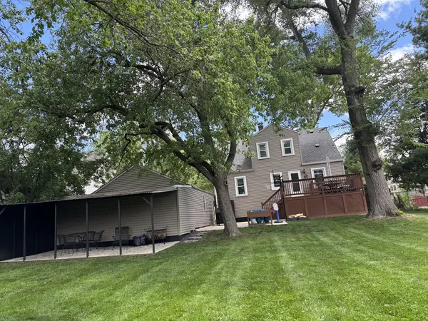 490 Grove AVE, Wood Dale, IL 60191
