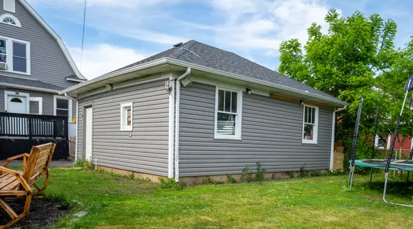 265 Slade AVE, Elgin, IL 60120