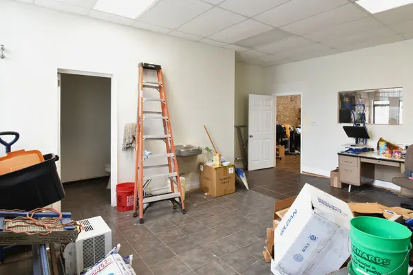5840 W Roosevelt RD, Chicago, IL 60644