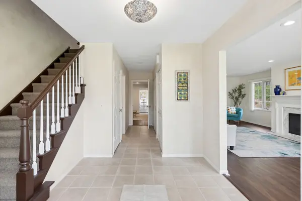 1470 Saint Tropez CT, Highland Park, IL 60035
