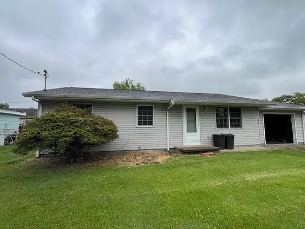 717 N 21st ST, Herrin, IL 62948