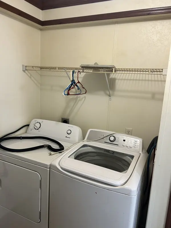 8800 S Harlem AVE #404, Bridgeview, IL 60455