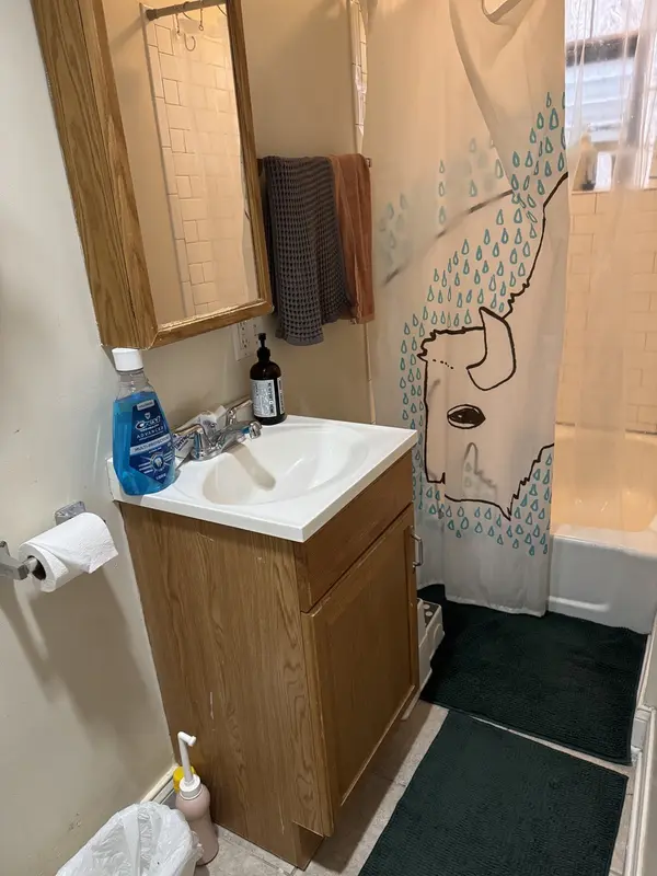 3145 S May ST #1F, Chicago, IL 60608