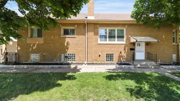 1648 Wisconsin AVE, Berwyn, IL 60402