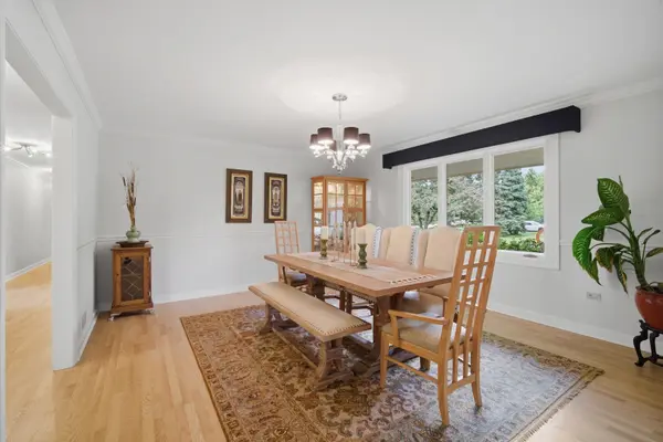25730 N Eagle DR, Mundelein, IL 60060
