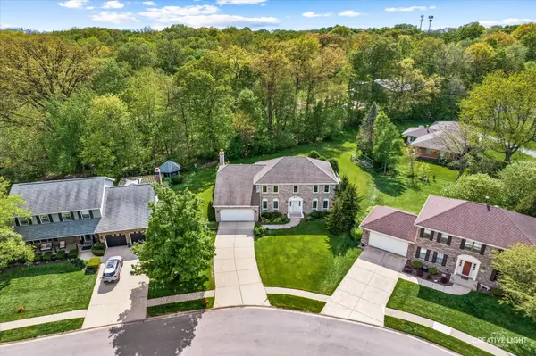 45 Briargate CIR, Sugar Grove, IL 60554