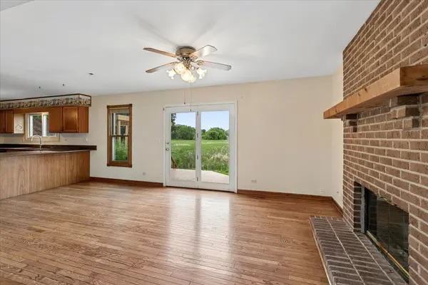 510 Ambria DR, Mundelein, IL 60060
