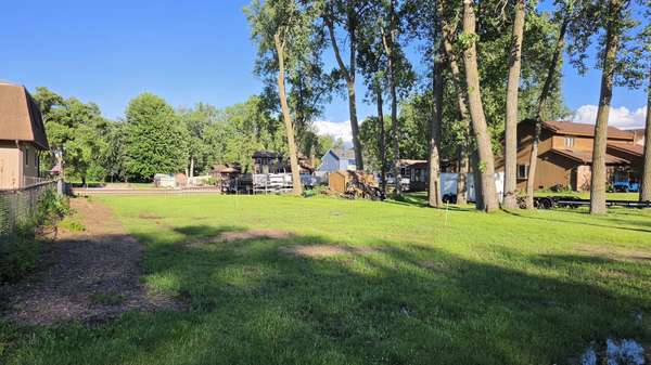 609 Monterrey TER, Mchenry, IL 60050