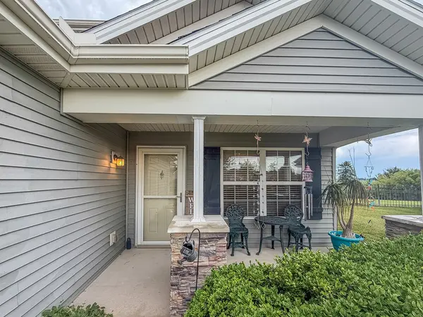 302 Luria LN, Champaign, IL 61822