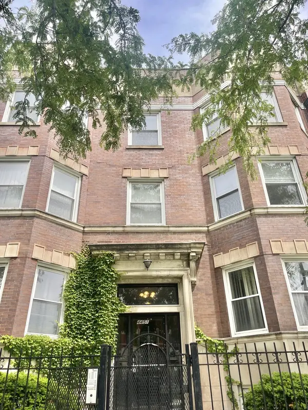 4451 S Indiana AVE #2S, Chicago, IL 60653