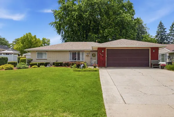 1410 Austin AVE, Aurora, IL 60505