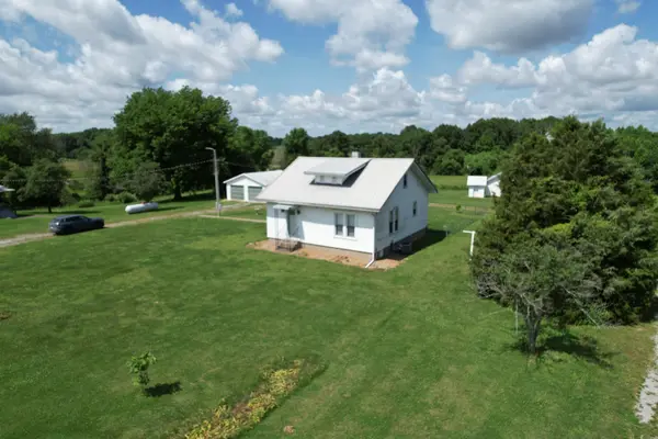 2919 Feather Trail RD, Olmsted, IL 62970
