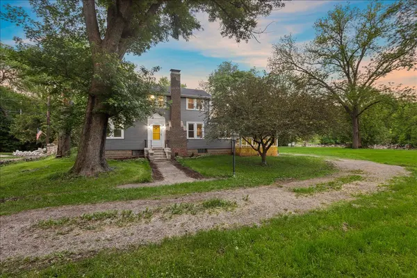 1418 Winaki TRL, Algonquin, IL 60102