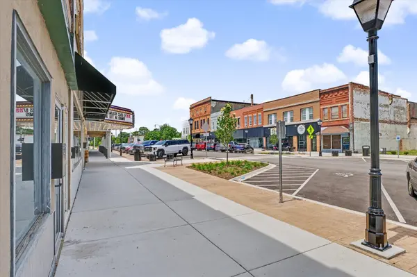 122-124 E Sangamon AVE, Rantoul, IL 61866