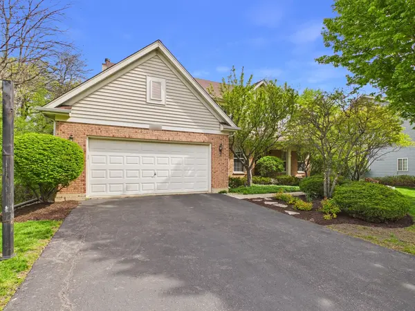 7486 Abbey RD, Gurnee, IL 60031
