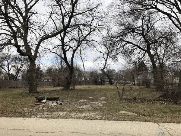 29W080 Bolles AVE, West Chicago, IL 60185