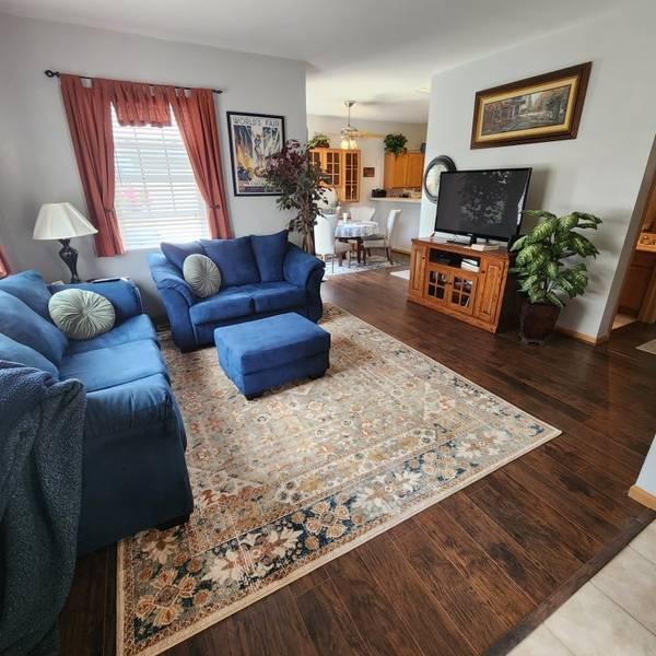 11645 River Terrace LN, Huntley, IL 60142