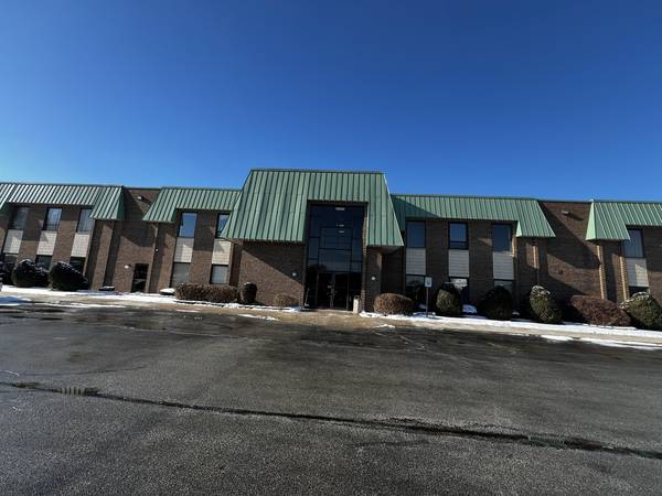 7350 W COLLEGE DR #207, Palos Heights, IL 60463