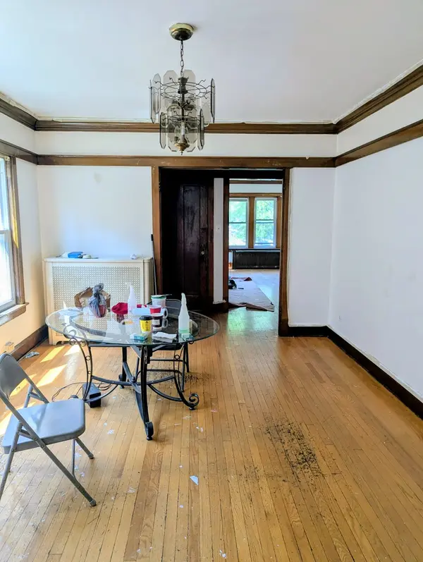 1325 N Long AVE, Chicago, IL 60651