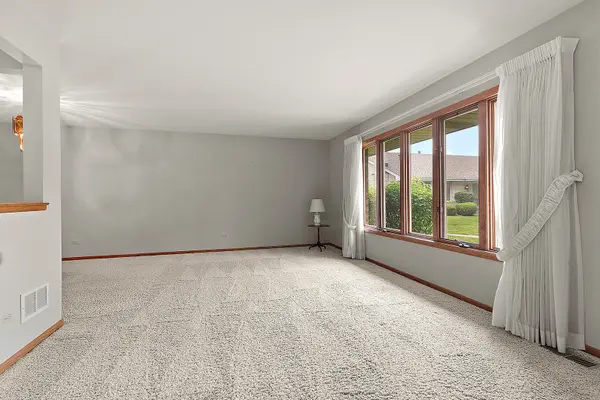 18059 Florida CT #118, Orland Park, IL 60467