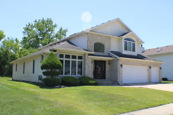 415 Tamarack ST, Park Forest, IL 60466