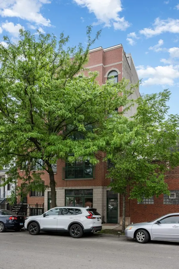 3248 N SHEFFIELD AVE #1, Chicago, IL 60657