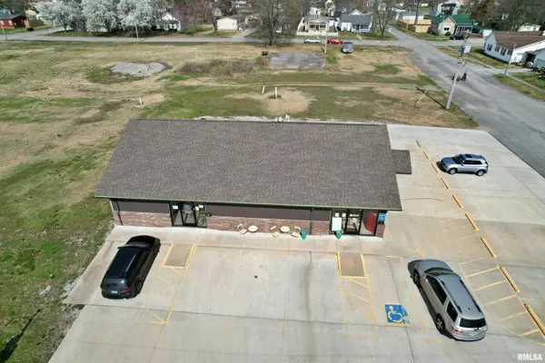613 E 5th ST, Metropolis, IL 62960