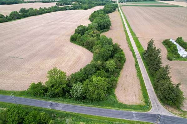 15503 North AVE, Tiskilwa, IL 61368