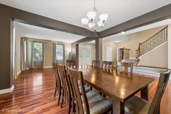 2401 Stonybrook ST, Wauconda, IL 60084