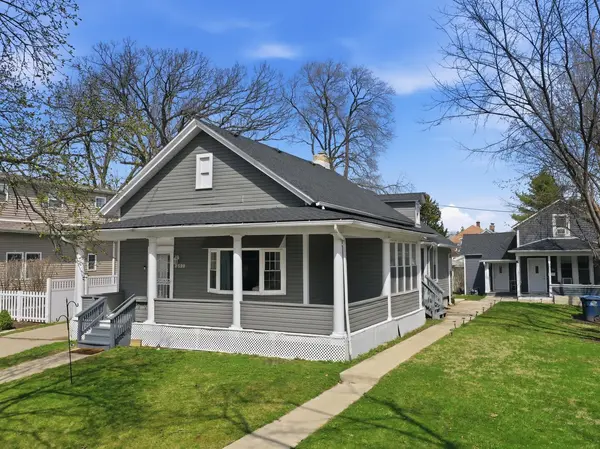 2520 Walnut ST, Blue Island, IL 60406