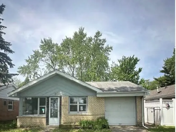 3104 Hopkins ST, Steger, IL 60475