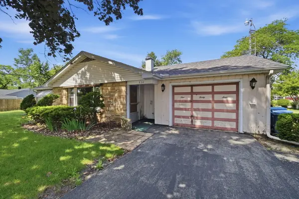 934 Pennsylvania AVE, Aurora, IL 60506