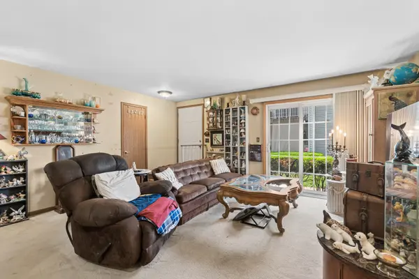 1118 Ingalls AVE #1, Joliet, IL 60435