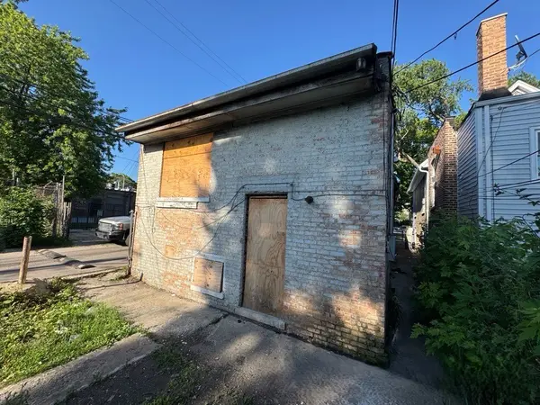 742 N Christiana AVE, Chicago, IL 60624