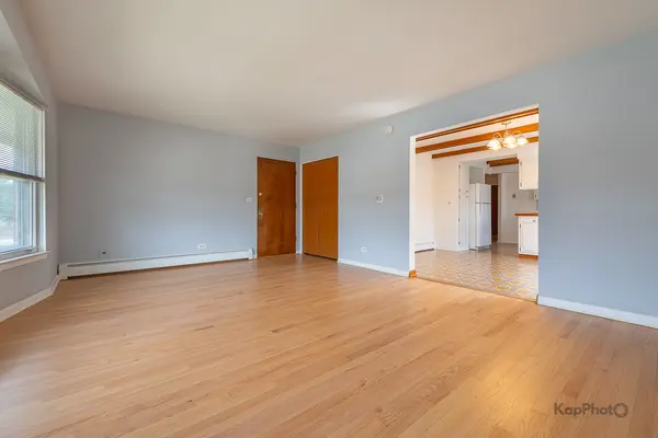 8417 W Berwyn AVE #2, Chicago, IL 60656