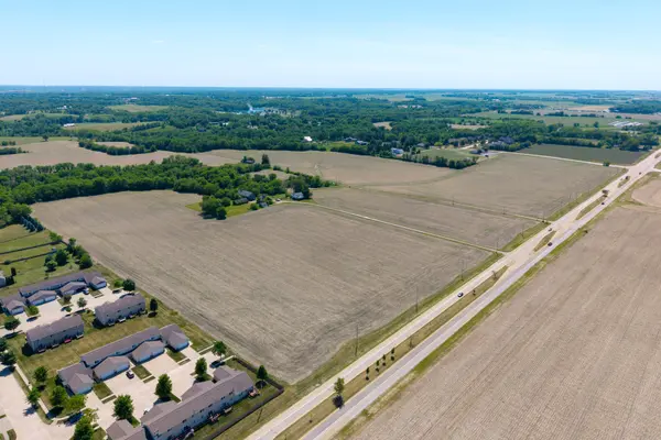 35.53 acres W Locust ST, Davenport, IA 52804