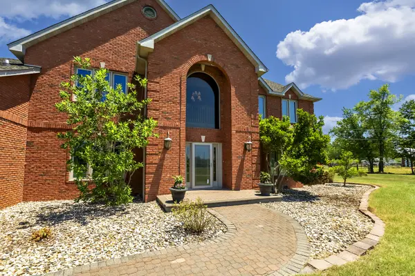 12863 Bowling Alley RD, Benton, IL 62812