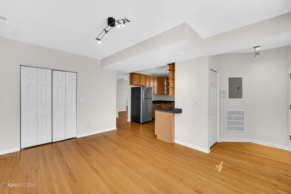 2316 W ROSEMONT AVE #3, Chicago, IL 60659