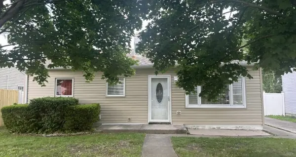 3313 Fairview AVE, South Chicago Heights, IL 60411