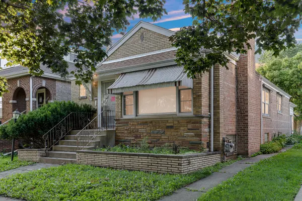 2332 Florence ST, Blue Island, IL 60406