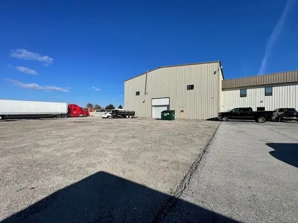 2015 Route 34 #E, Oswego, IL 60543