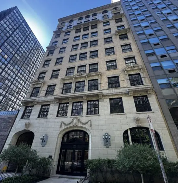 257 E Delaware PL #1A2A, Chicago, IL 60611