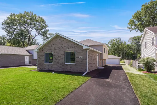 1411 W 172nd ST, East Hazel Crest, IL 60429