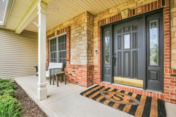 9 Della CT, Savoy, IL 61874
