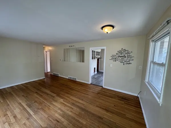 386 Clyde AVE, Calumet City, IL 60409